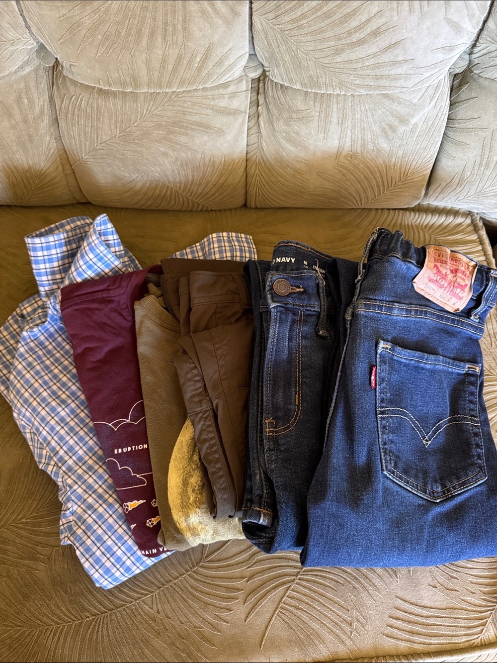 Lot: 7 pieces Boys size 10